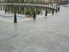 池邊廣場-壓?；炷恋仄?/></a></dt>
		<dd><a href=